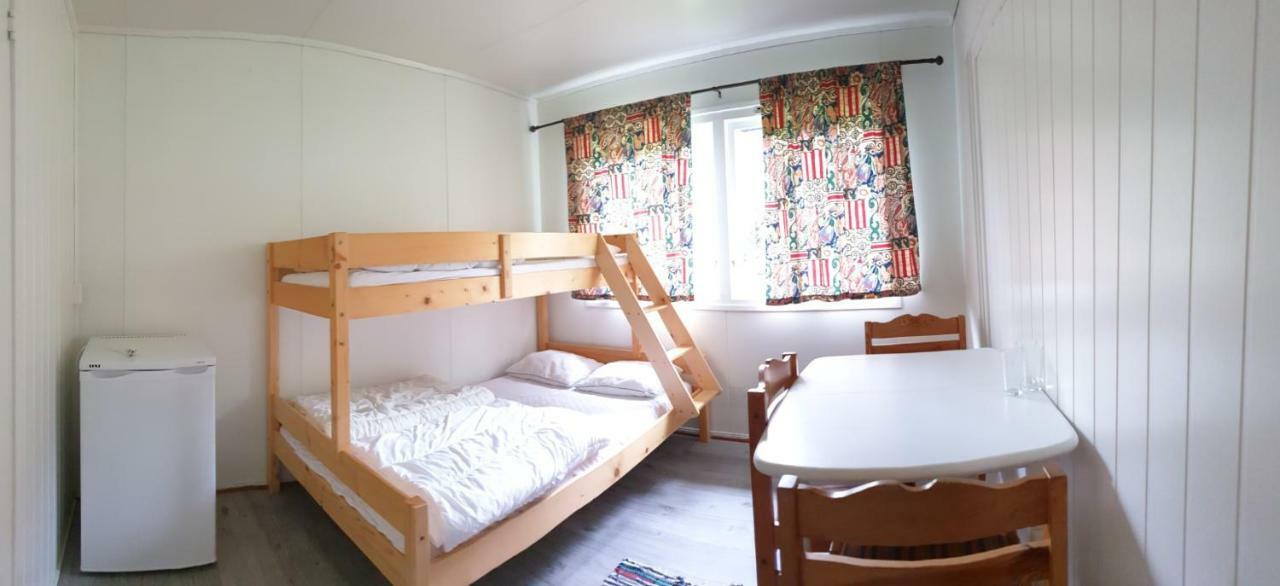 Romsdalseggen Camping Isfjorden Kültér fotó